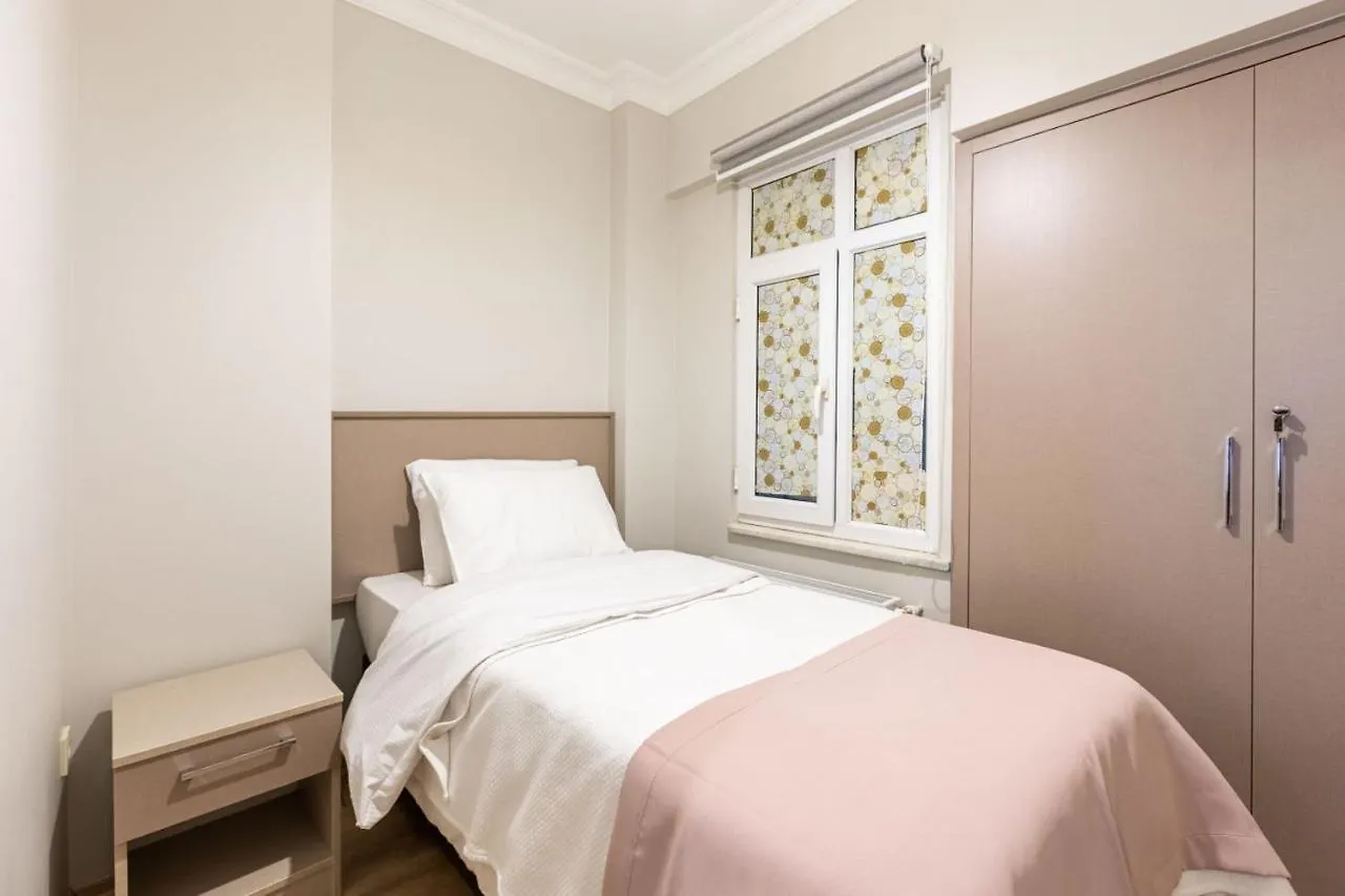 Lovely Central Flat Near Metro Station In Sisli Istambul 0*,