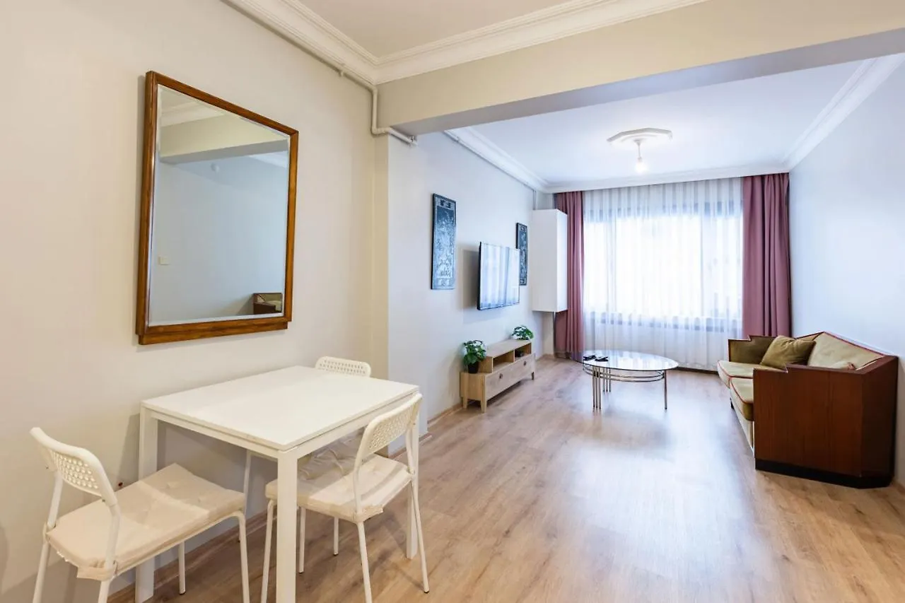 Appartement Lovely Central Flat Near Metro Station In Sisli Istambul
